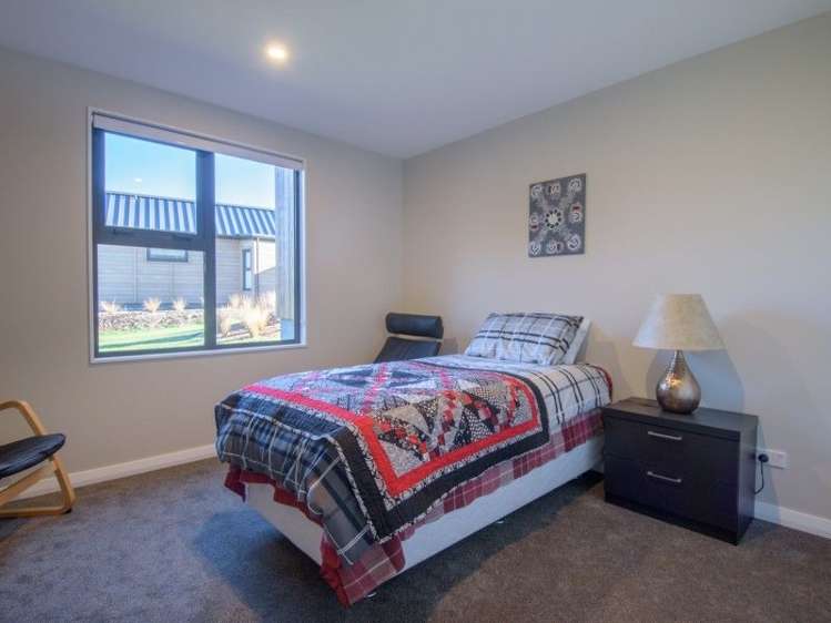 30 Mckellar Drive Jacks Point_7