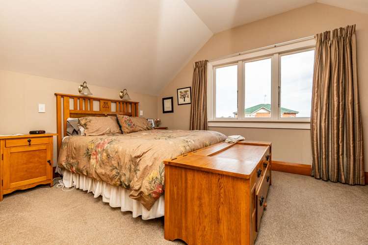 1 St Johns Avenue Highfield_14