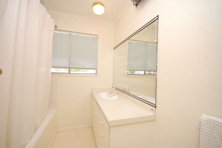 51 Rokino Road Hilltop_10