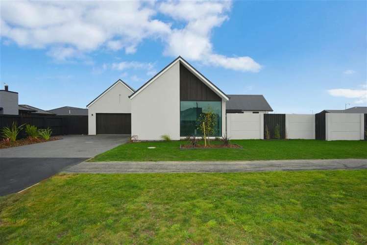 8 Langer Road Lincoln_2