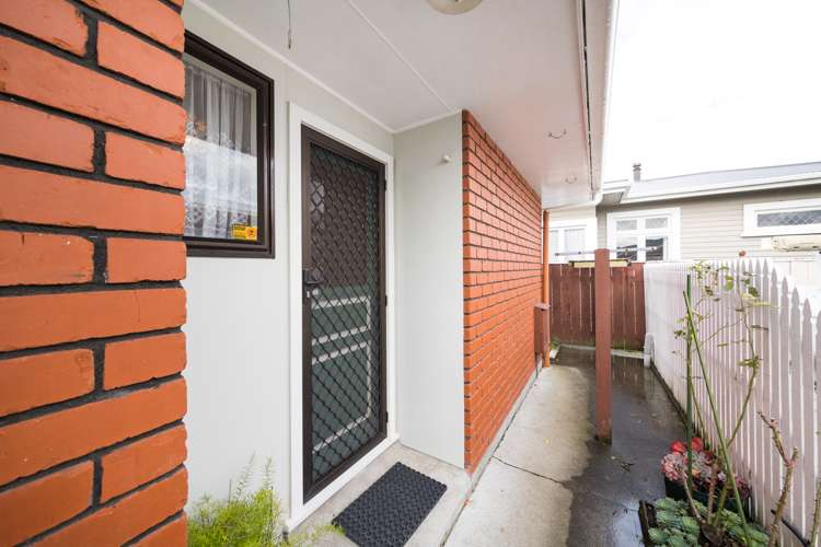99 Warwick Street Feilding_17