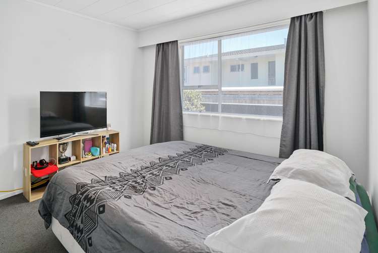 1/3 Hereford Street Stoke_11