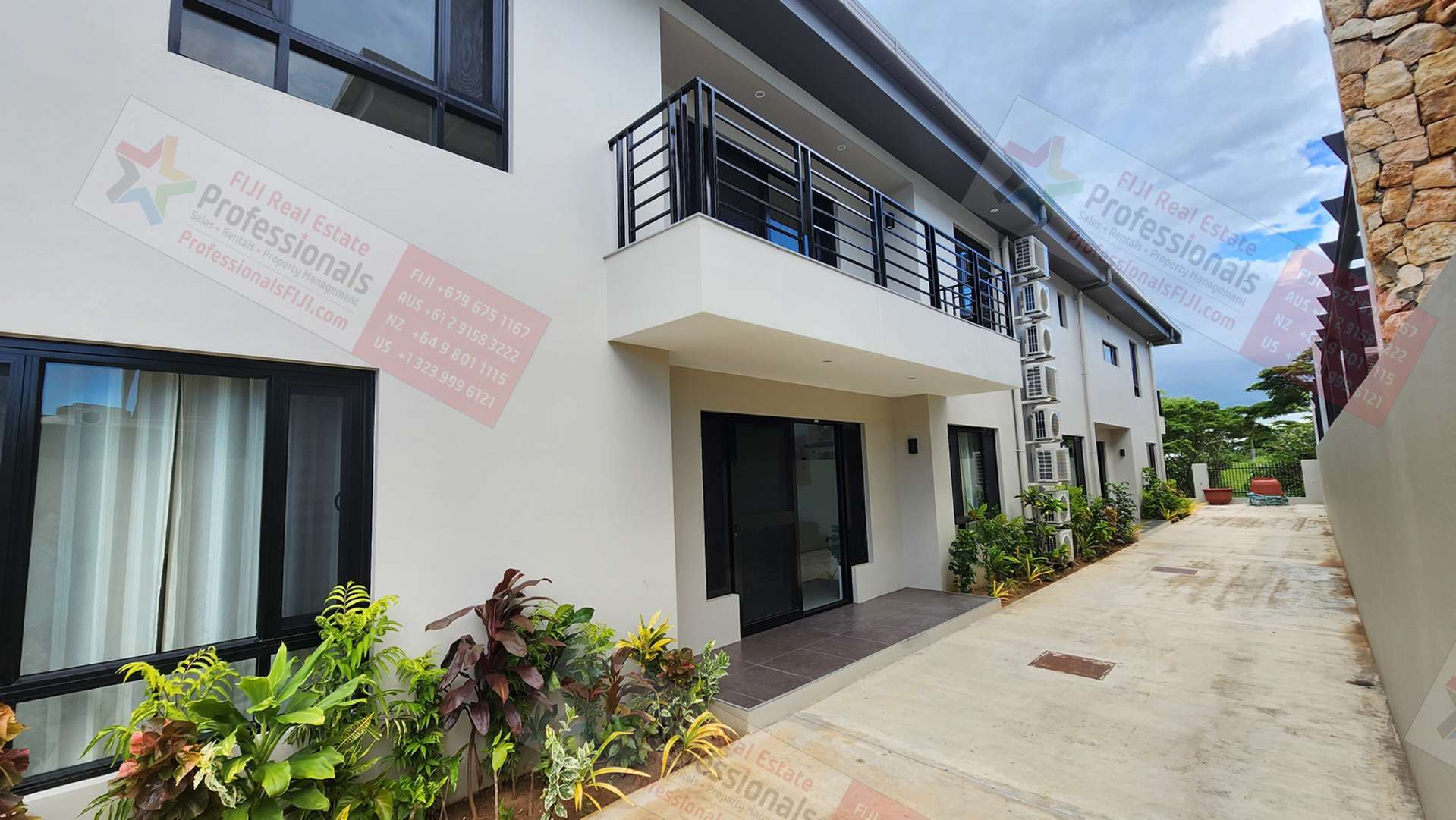 Address withheld Wailoaloa Beach_0