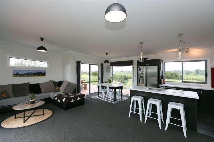 281 Upland Road Tarurutangi_27