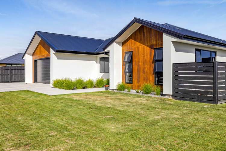 5 Pukatea Street Hawera_26