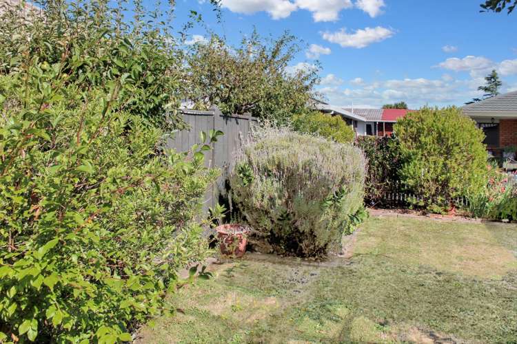 9 Edgecombe Court Roslyn_16