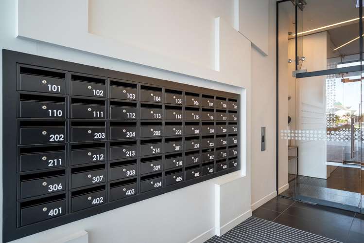 117/223A Green Lane West Epsom_15