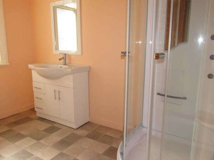 30 Broadway Reefton_13