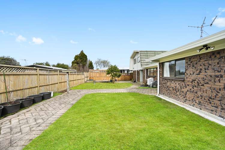 14 Colstone Street Glenview_24