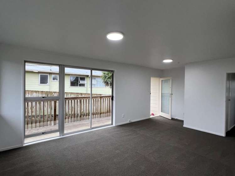 142 Metcalfe Road Ranui_4
