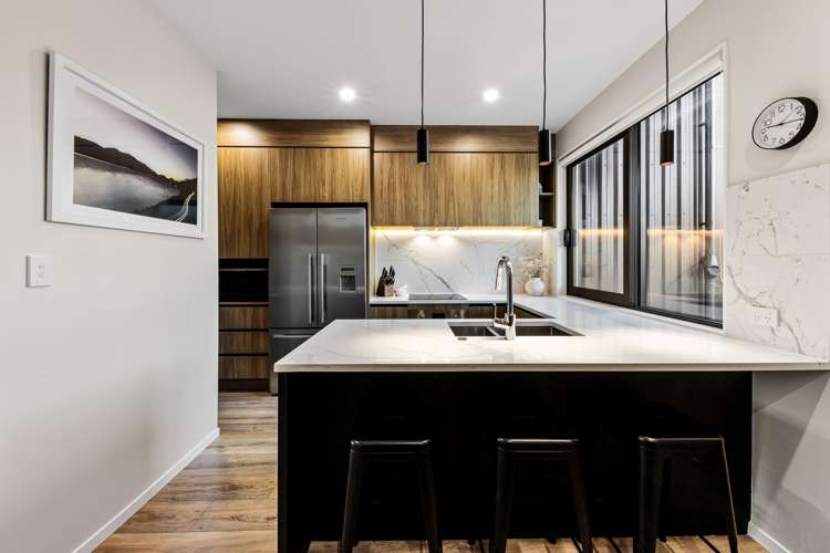 42 Glidepath Road Hobsonville_1