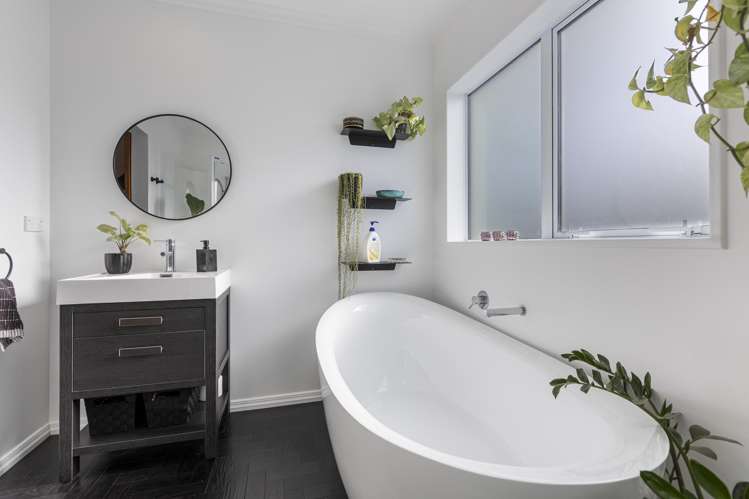 65 Mangati Road Bell Block_19