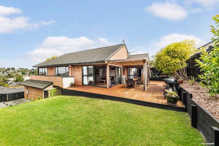 60 Garton Drive Massey_10