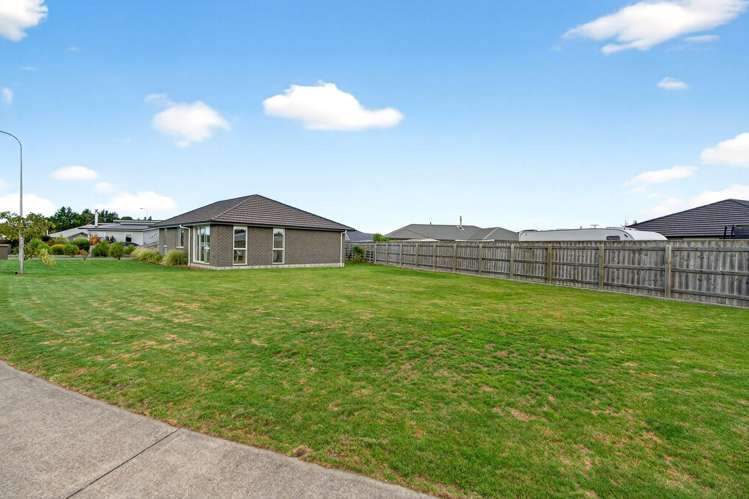 11 Mitre Way Masterton_11