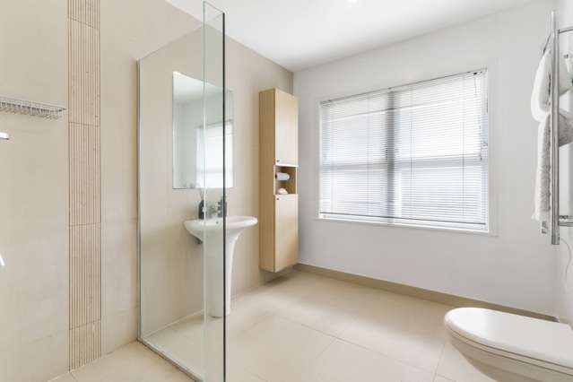 1/36 Holland Road Hillcrest_3