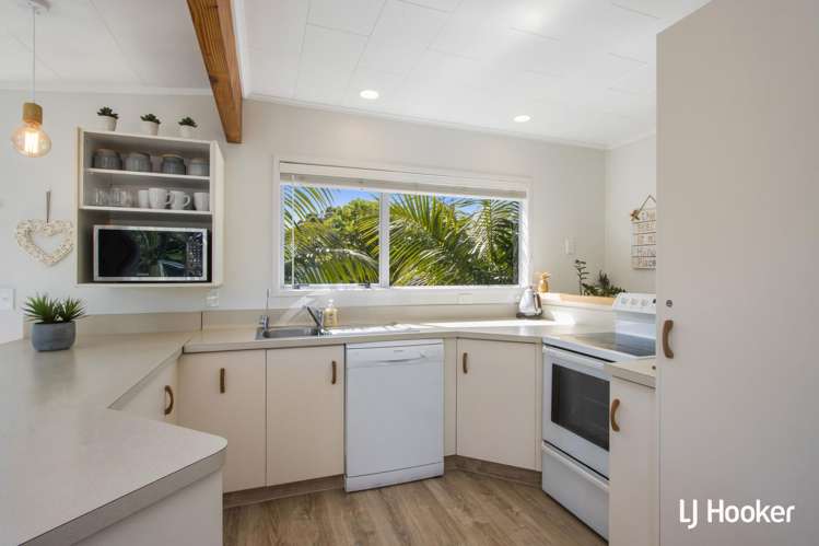 44 Hillview Road Waihi Beach_12