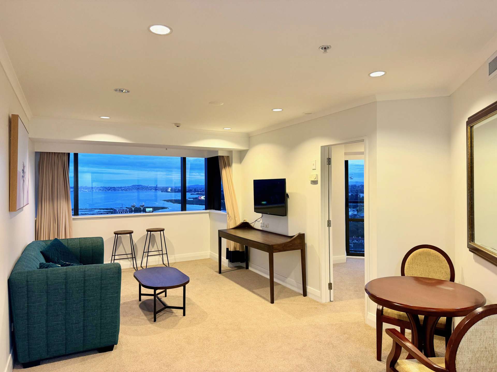 1604/9-17 Byron Avenue Takapuna_0