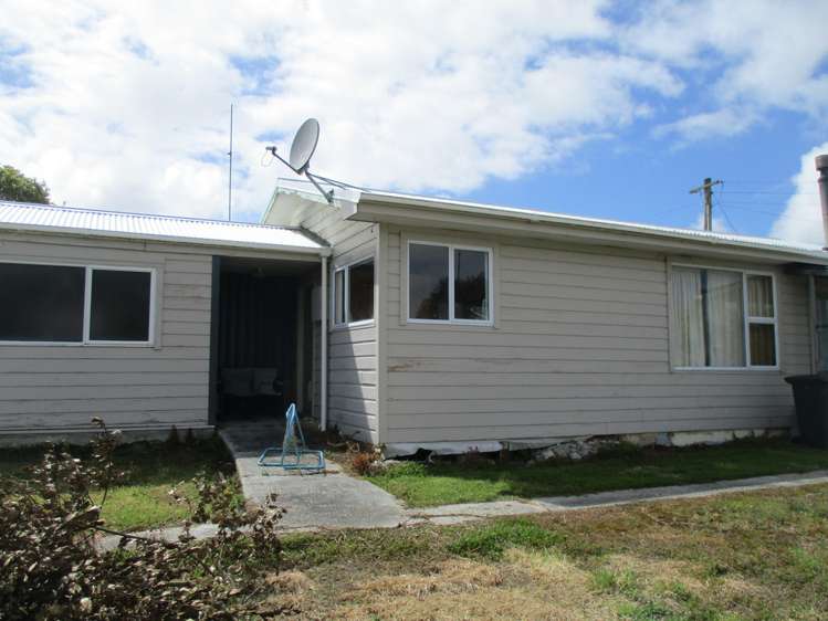 29 Ryley Street Owaka_14