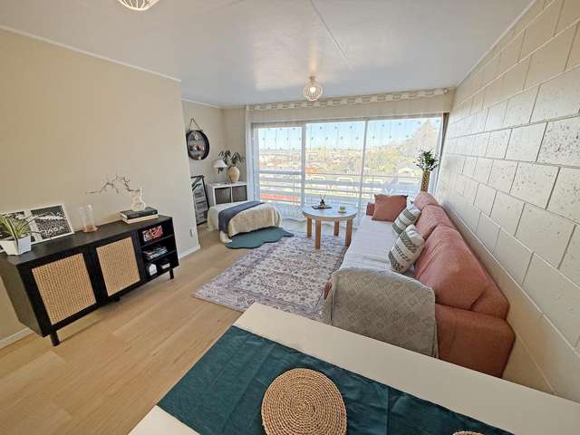 10/97 Queen Street North Dunedin_1