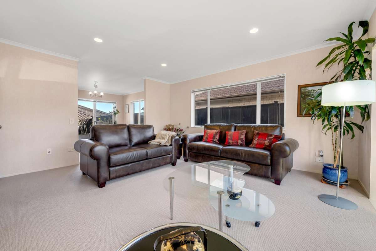 135 Middlefield Drive_1