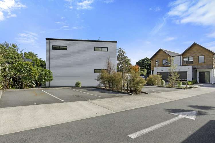 5 Glen Evans Crescent 1270_14