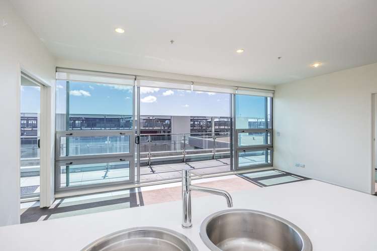 509/2 Beach Road Auckland Central_10