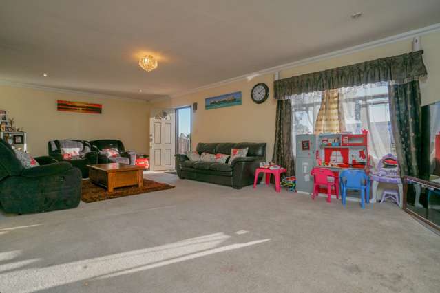 308 Weymouth Road Clendon Park_1