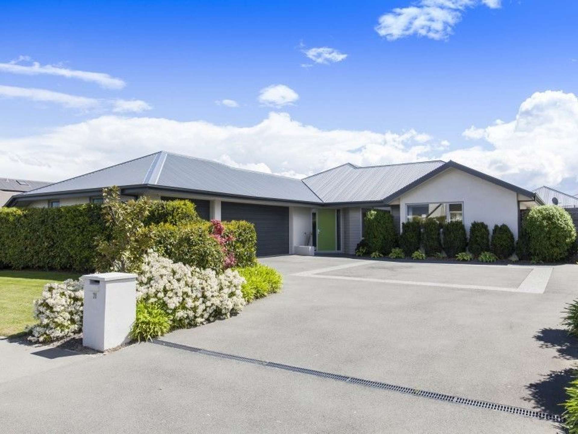 28 Date Crescent Aidanfield Christchurch City Houses for Sale