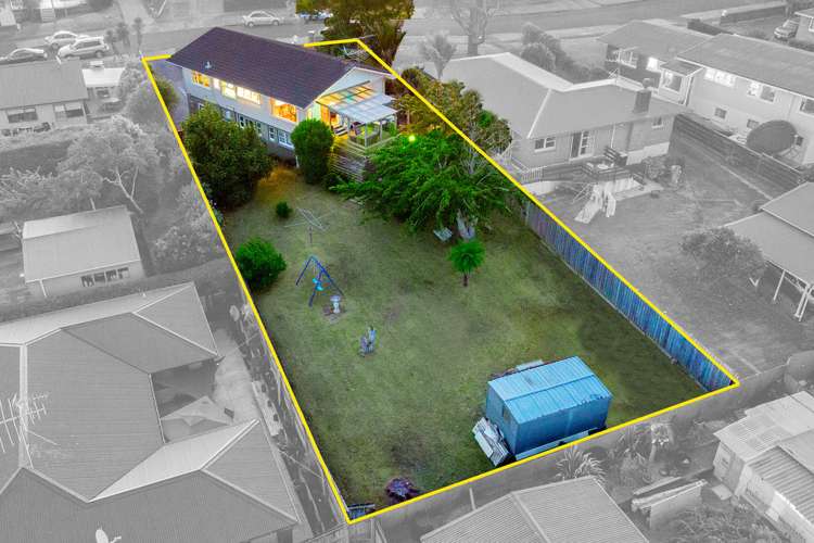 1 Richardson Avenue Pukekohe_1