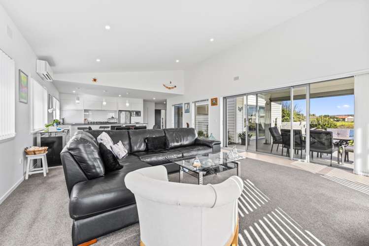 9 Kamahi Place One Tree Point_17