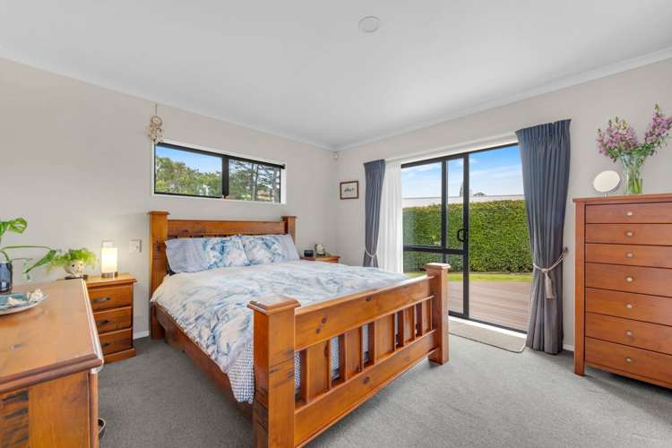 4a Sunkist Bay Road Beachlands_11