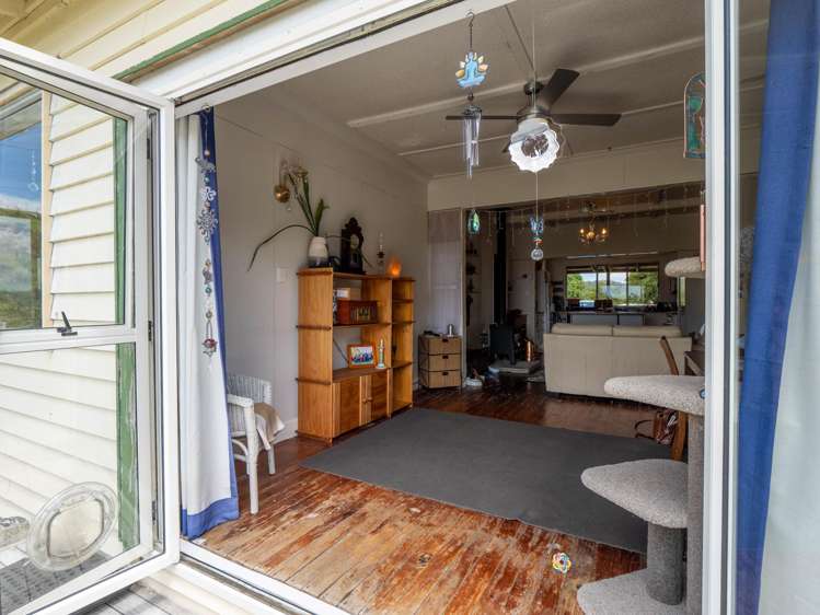 32 Toetoe Road Otaika_11
