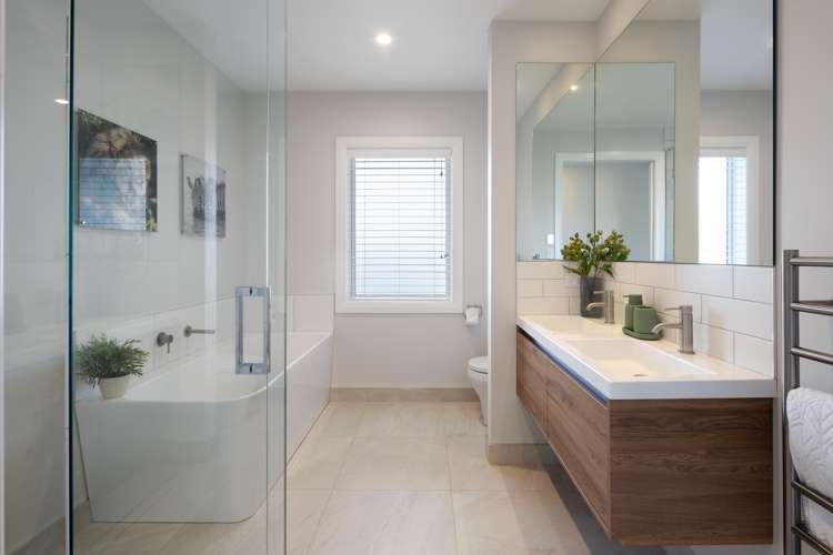 25 Alan Livingston Drive Cambridge_29