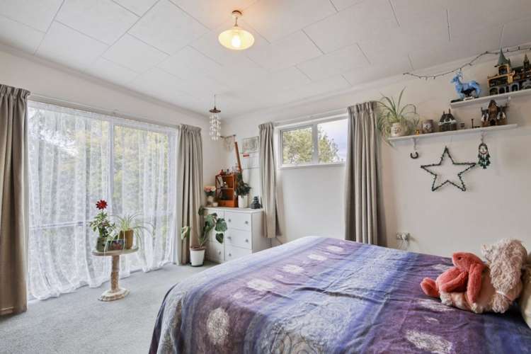 677 Woodstock Road Burnt Hill_14