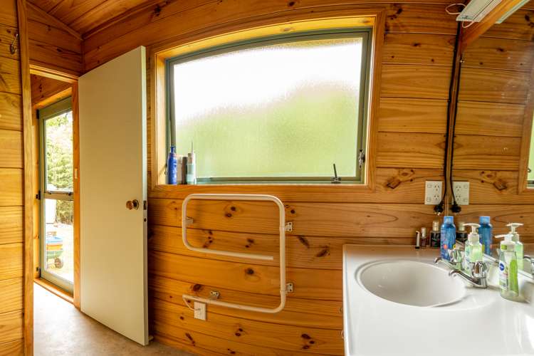 7 Waioeka Road Opotiki and Surrounds_12