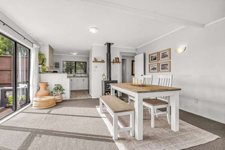 6 Rautawhiri Road Helensville_11