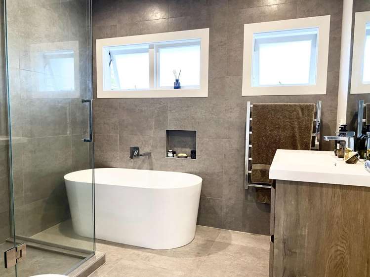 36 Montgomery Avenue Rothesay Bay_10