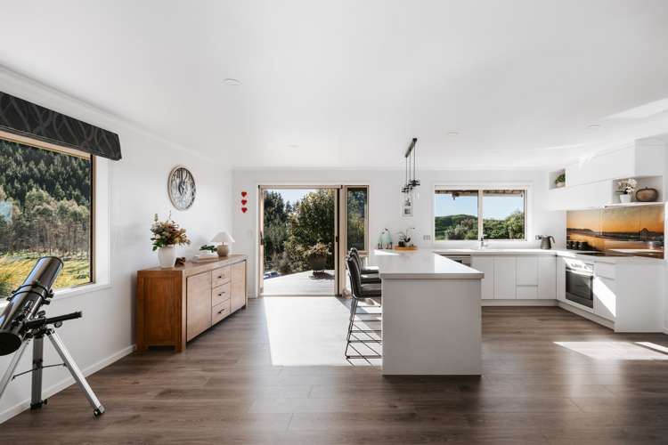 1317 Manawahe Road Manawahe_6