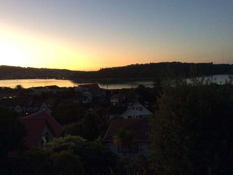 2/4 Kinloch Place Papakowhai_21