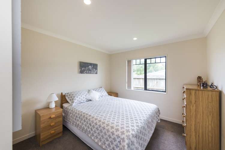 20 Henley Court Highbury_15