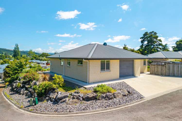 39A Eighty Eight Valley Road Wakefield_16