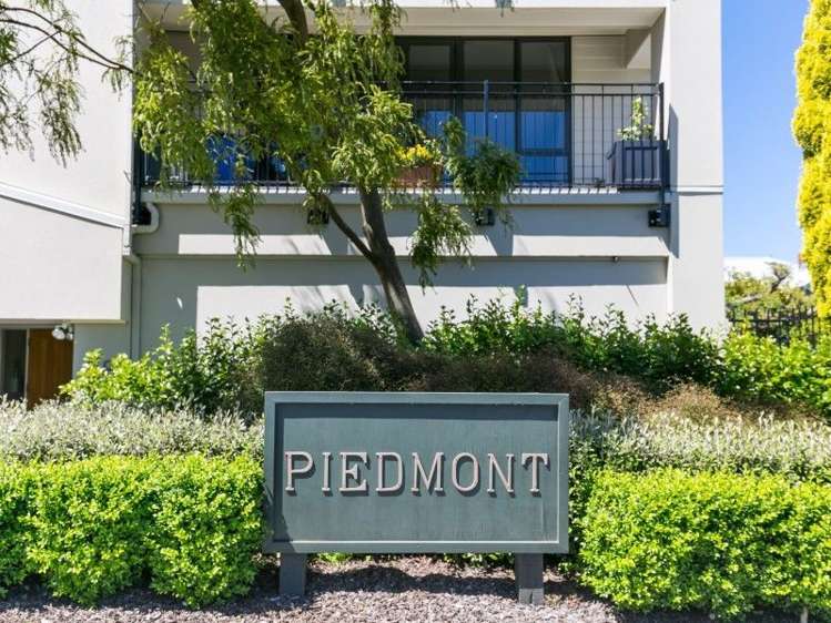 1/28 Hobson Street Thorndon_20