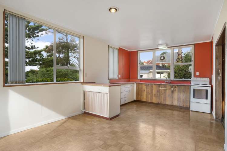 8 Winhall Rise Remuera_8