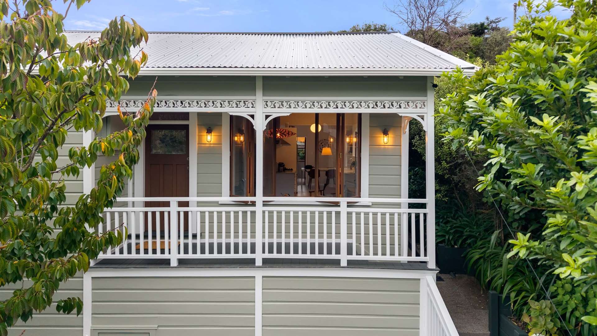 71 Severn Street Island Bay_0