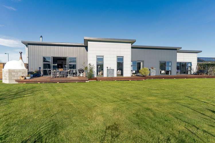 7 Takahe Drive Carterton_27