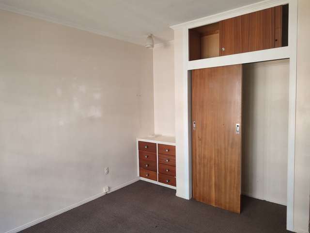 2/218 Pakuranga Road Pakuranga Heights_4
