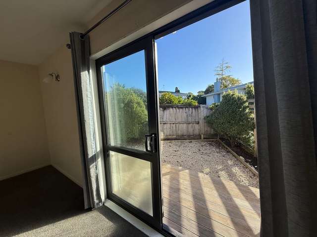 26 Nile Road Kelston_2