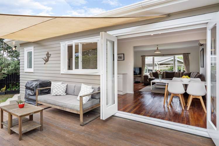 1/24 Lancaster Road Beach Haven_15