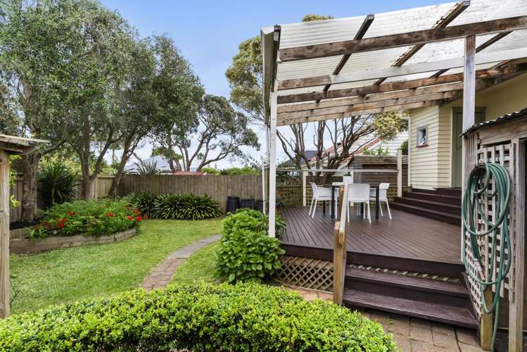 14 Wright Road Point Chevalier_16