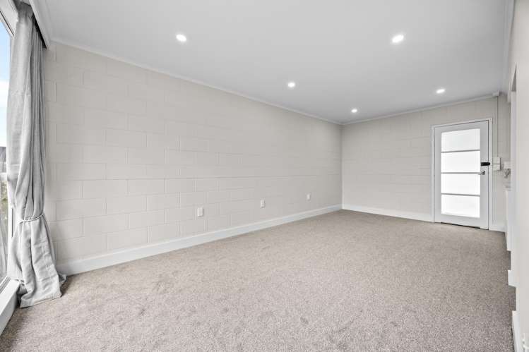 24/32 Blockhouse Bay Road Avondale_4